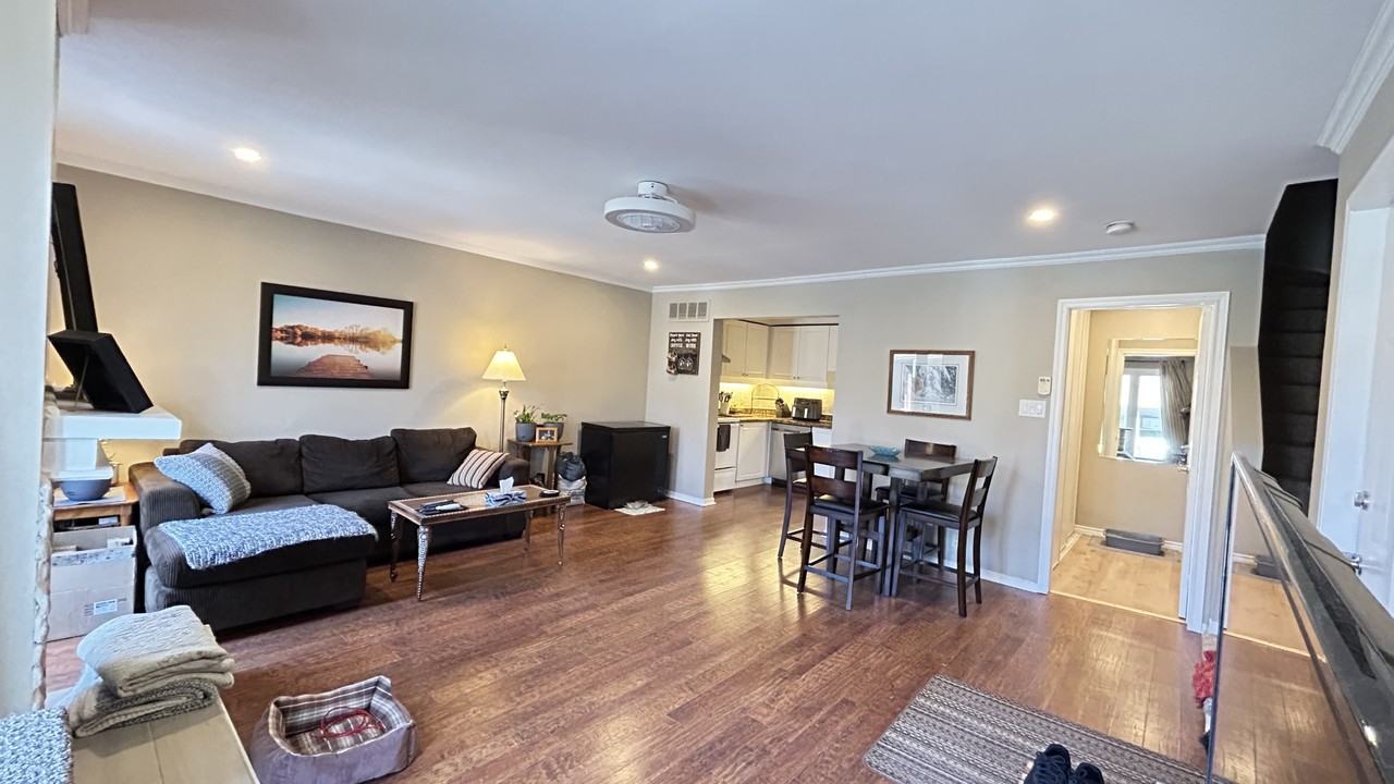 119 Mountainview Rd N - Photo 2 of 20