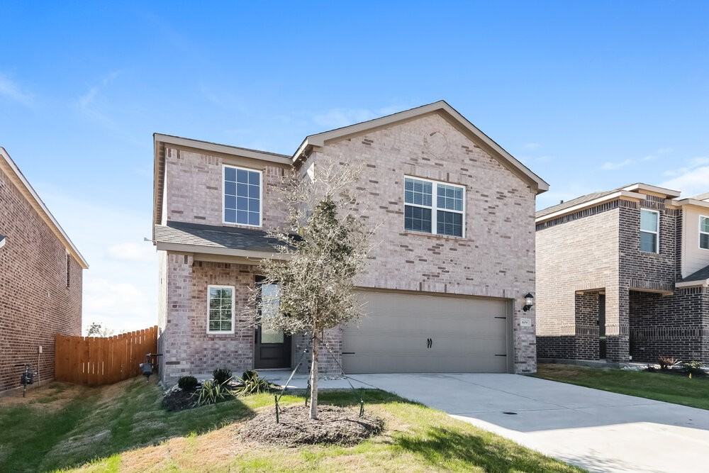 809 Princeton Hts - Photo 4 of 35