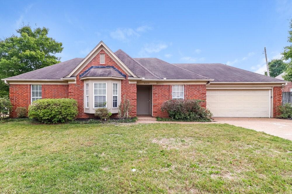 9309 Garden Woods Cv