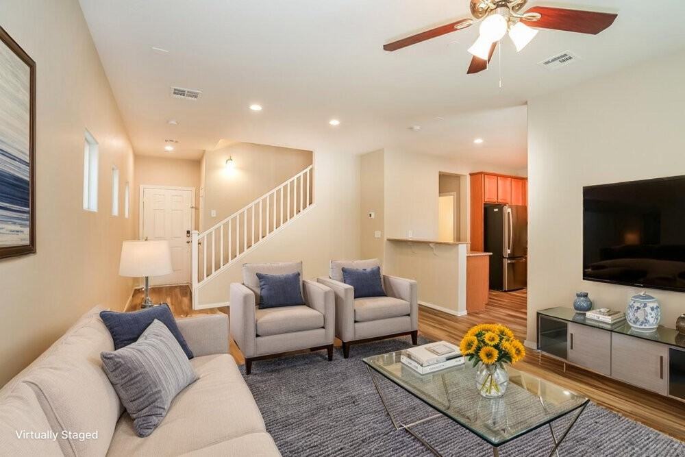 4508 Harbison Canyon Ct - Photo 4 of 20