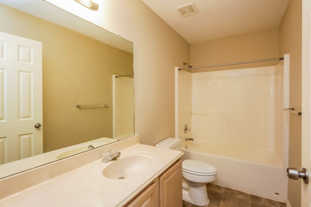 8112 Broken Arrow Rd - Photo 6 of 9