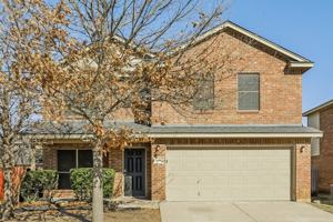 featured image of 1204 Boxwood Dr