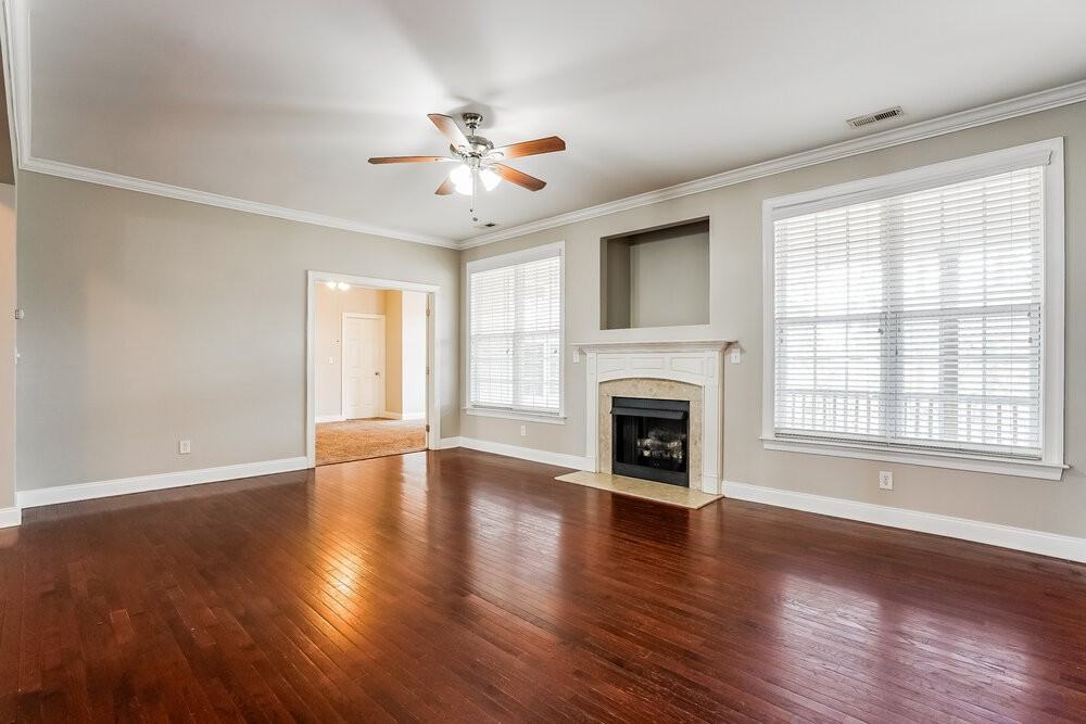 500 Boswell Ln - Photo 4 of 17