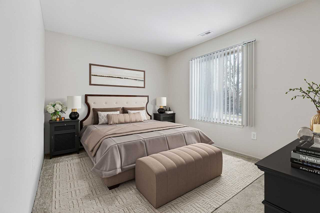 Clinton Manor Apartments - Photo 2 of 38