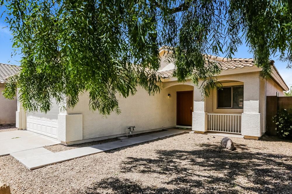 11222 W Almeria Rd - Photo 3 of 16