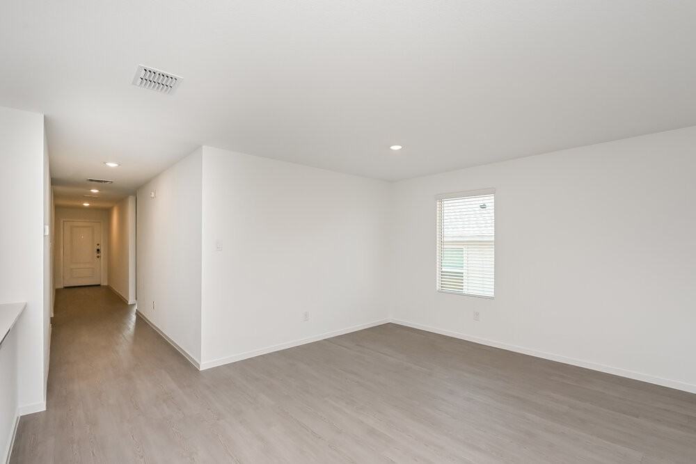 10720 Gun Barrel St - Photo 6 of 16