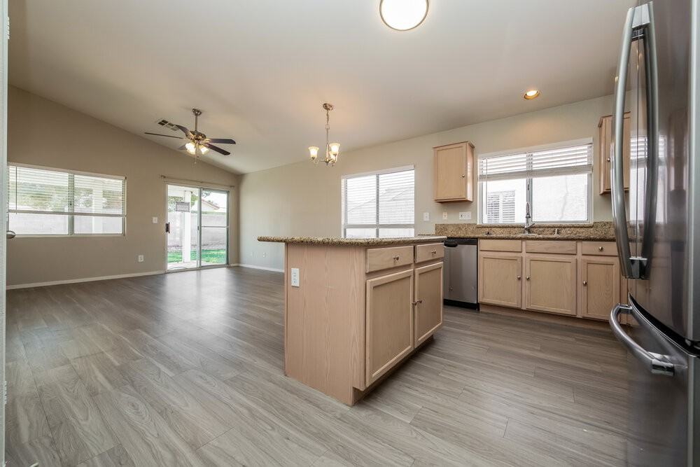 3105 Macaroon Way - Photo 5 of 16