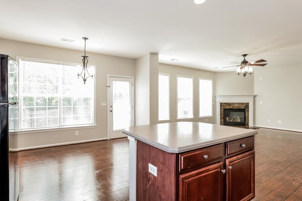 4616 Burnt Fork Cir - Photo 7 of 17