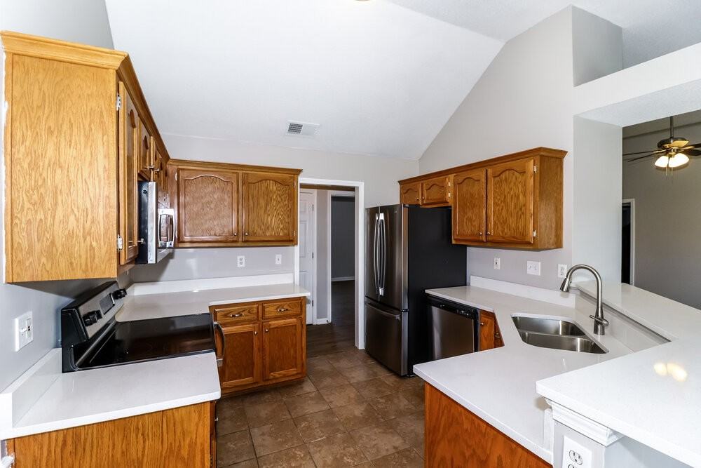 95 Winding Creek Dr - Photo 7 of 16