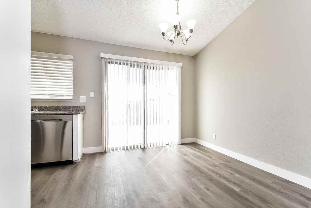 4361 Faberge Ave - Photo 6 of 18