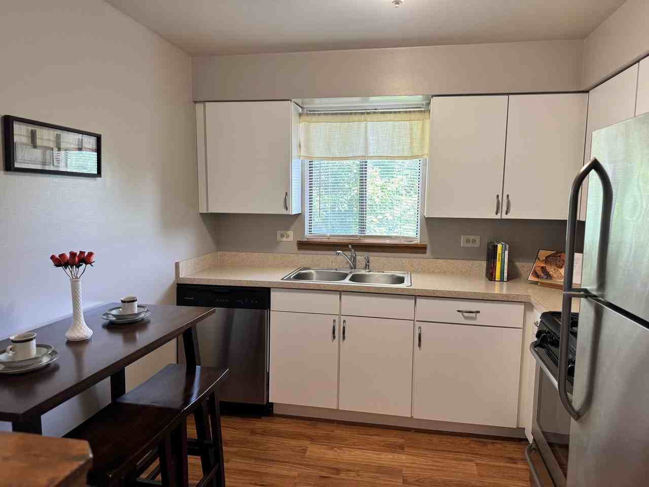 Apartments of Orland - Photo 3 of 30