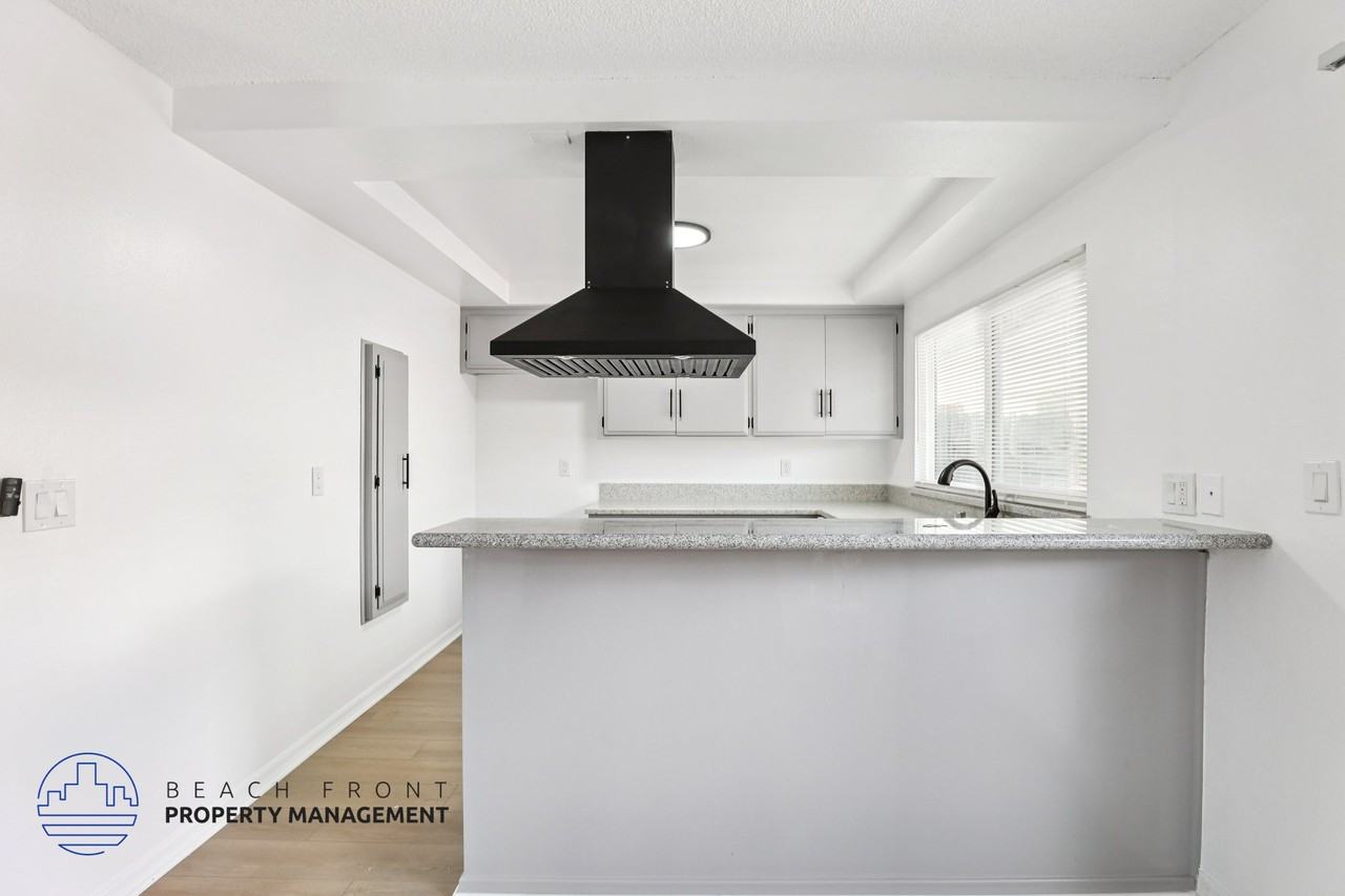 13561 Arizona Street - Photo 2 of 27