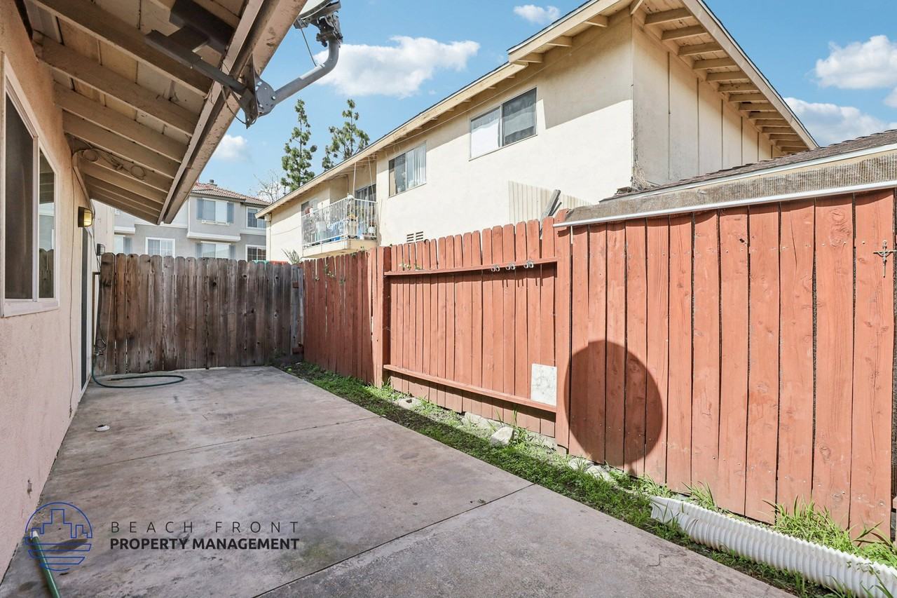13561 Arizona Street - Photo 7 of 23