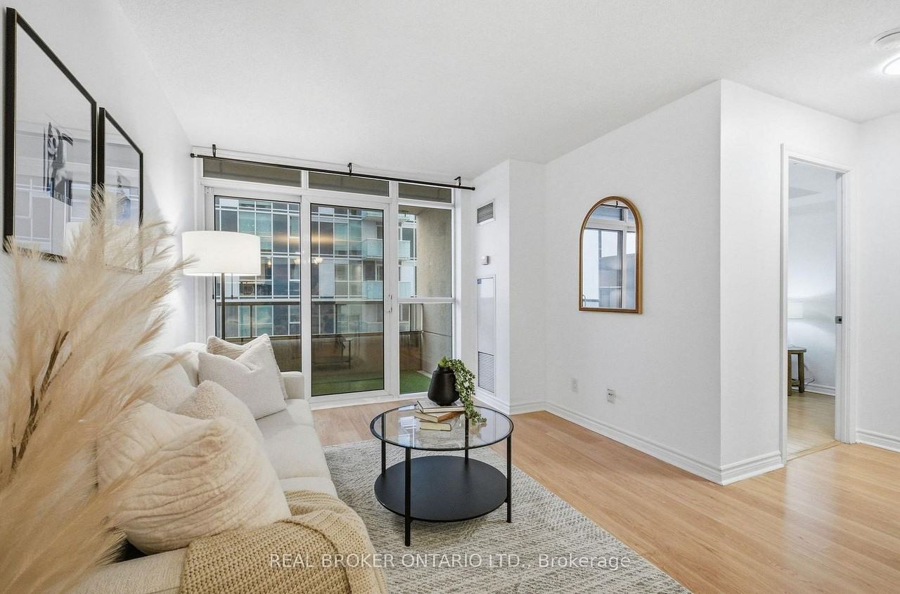 Kipling Ave & Dundas St - Photo 6 of 12