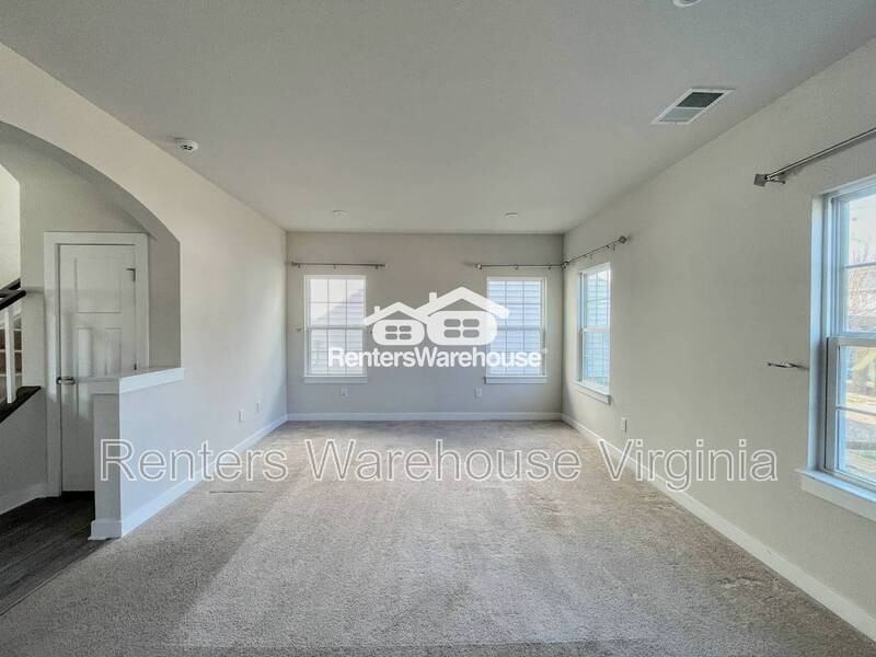 246 Goldenstar Ln - Photo 6 of 32