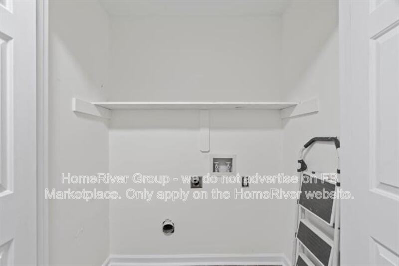 640 Hastings Cir E - Photo 7 of 11