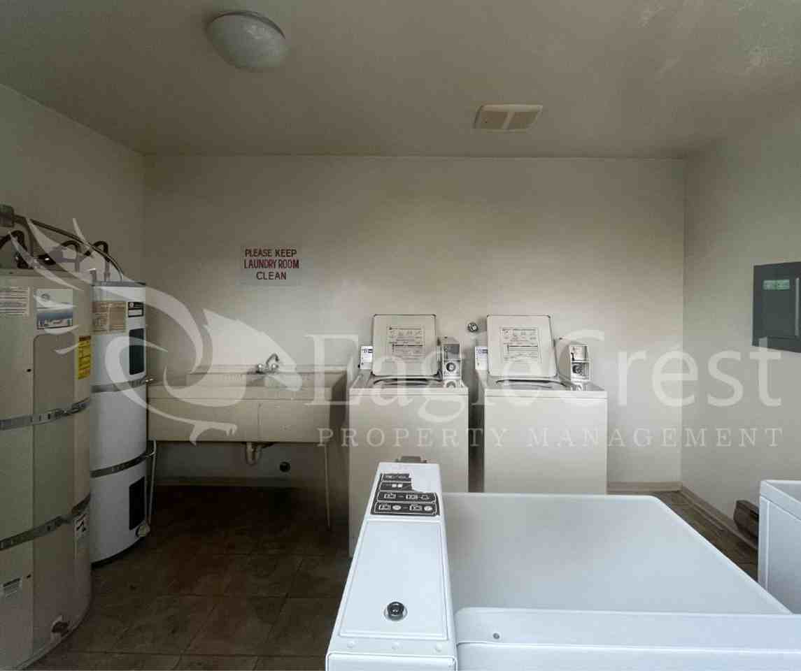 17/19 S. Roosevelt - Photo 6 of 36