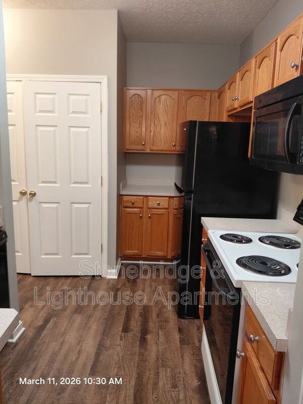 1101 Fog Horn Dr - Photo 4 of 13