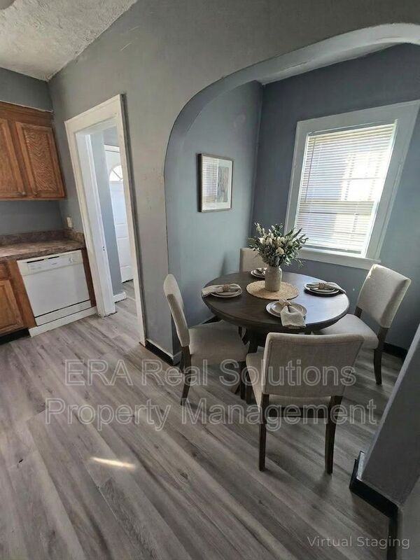 854 Fairwood Ave - Photo 6 of 18