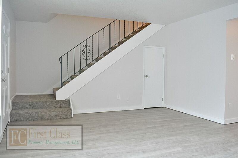 2725 Maywood Dr - Photo 6 of 21