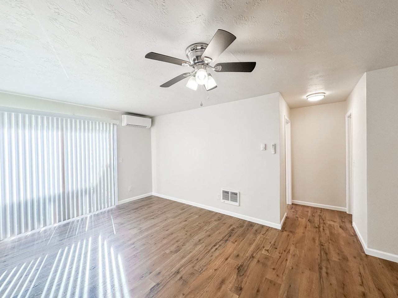 The Pines Apartments - Photo 7 of 35