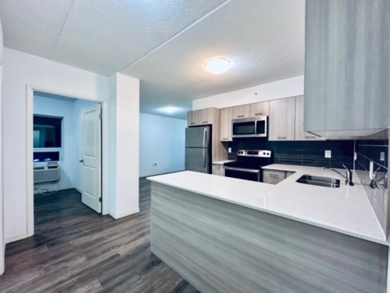 220 Cannon St E - Photo 6 of 31