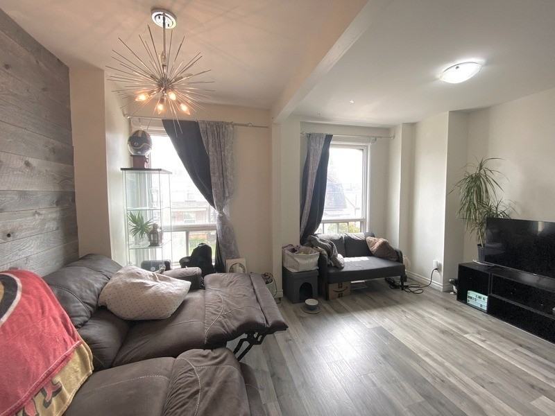 33 Harvey St #1 - Photo 3 of 8