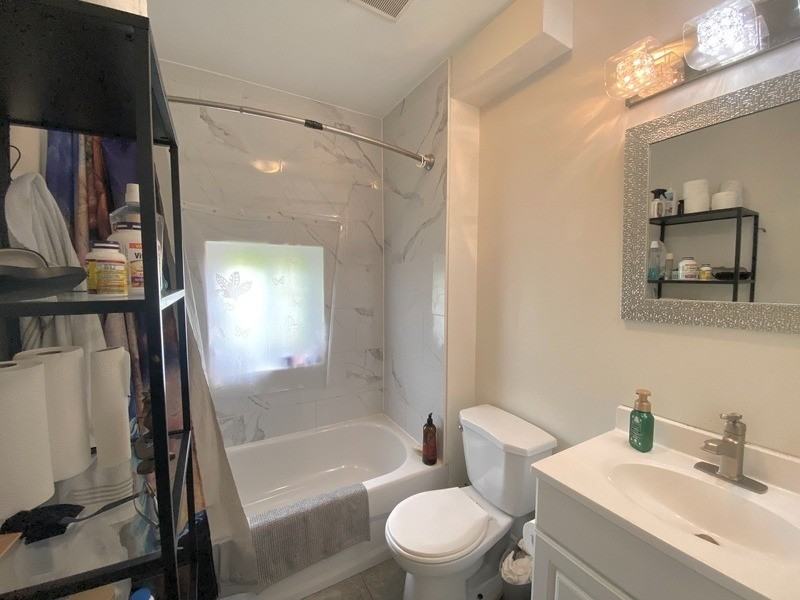 33 Harvey St #1 - Photo 7 of 8