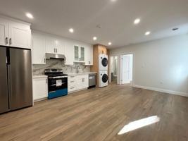 featured image of 6 Caithness St W #5