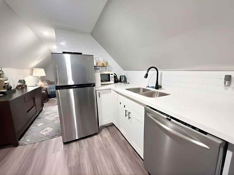 68 Smith Ave - Photo 2 of 10