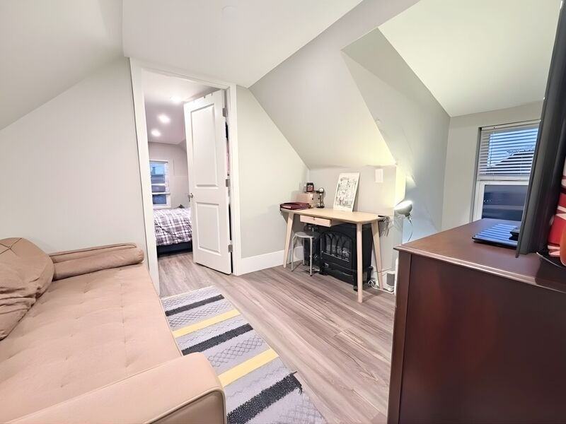 68 Smith Ave - Photo 4 of 10