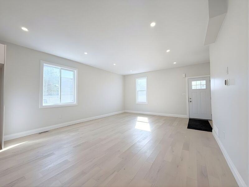 Haight Street - Photo 3 of 34