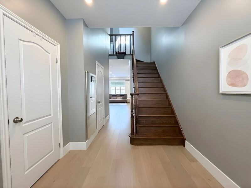 99 Panabaker Dr - Photo 3 of 33