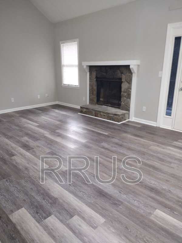 275 Juliet Ln Sw #1 - Photo 2 of 10