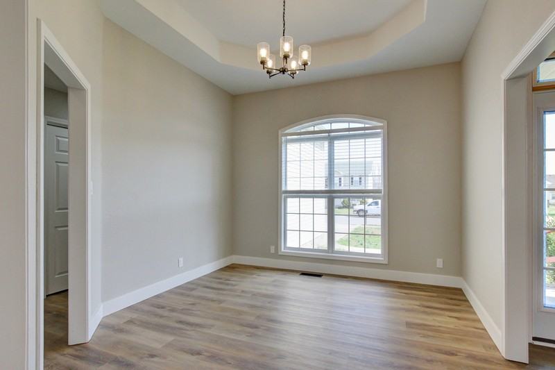 3696 S Naples Ct - Photo 4 of 50