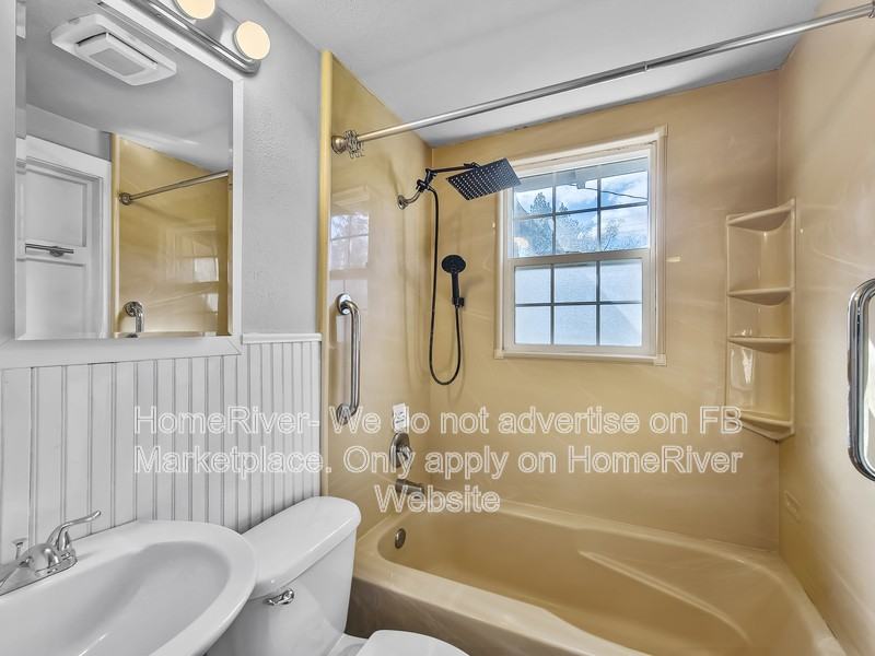 224 E Rockwell Ave - Photo 7 of 19