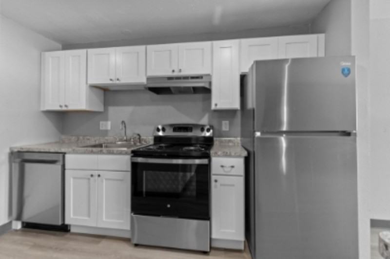 1534 Moraine Ter - Photo 2 of 19