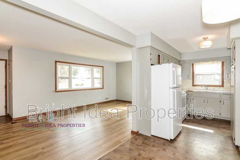 9602 Pleasant Ave S - Photo 4 of 15