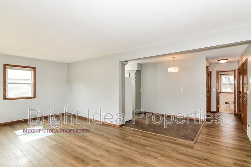 9602 Pleasant Ave S - Photo 5 of 15