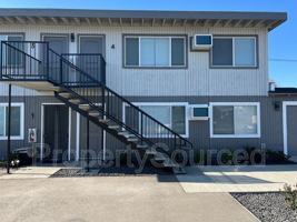 featured image of 911 H St #2