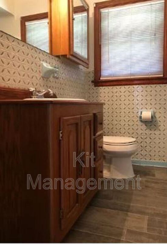 2555 W Laskey Rd - Photo 3 of 7