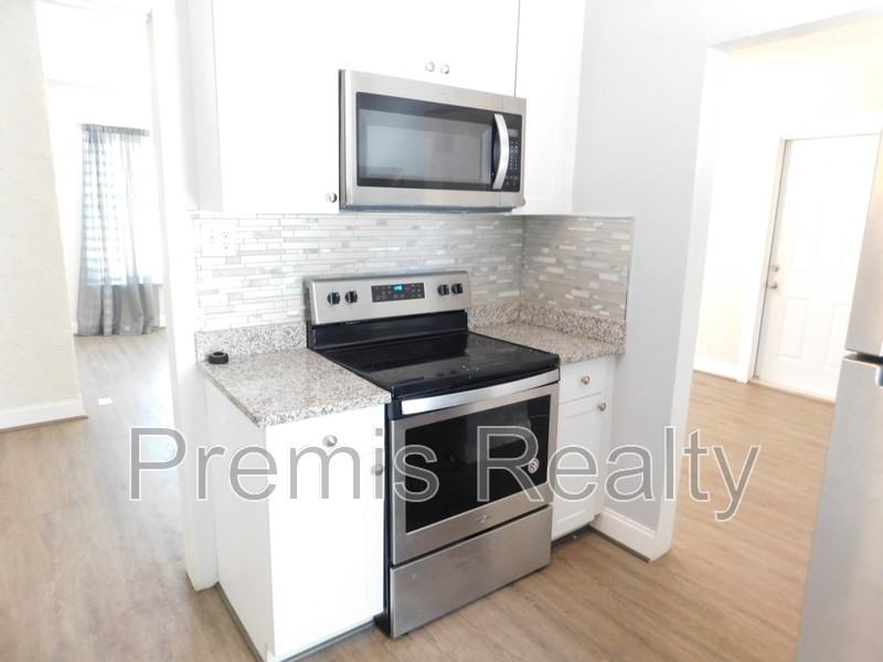 5156 5th Ave S - Photo 4 of 10