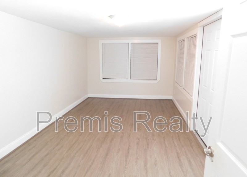 5156 5th Ave S - Photo 6 of 10