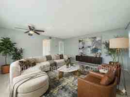 featured image of 920 W New York Ave #B202