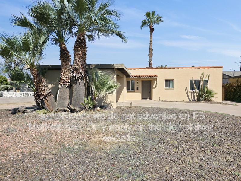 2216 W Shaw Butte Dr - Photo 3 of 22