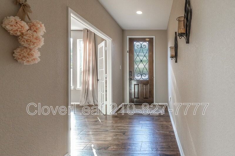 13318 Flora Spgs - Photo 5 of 49