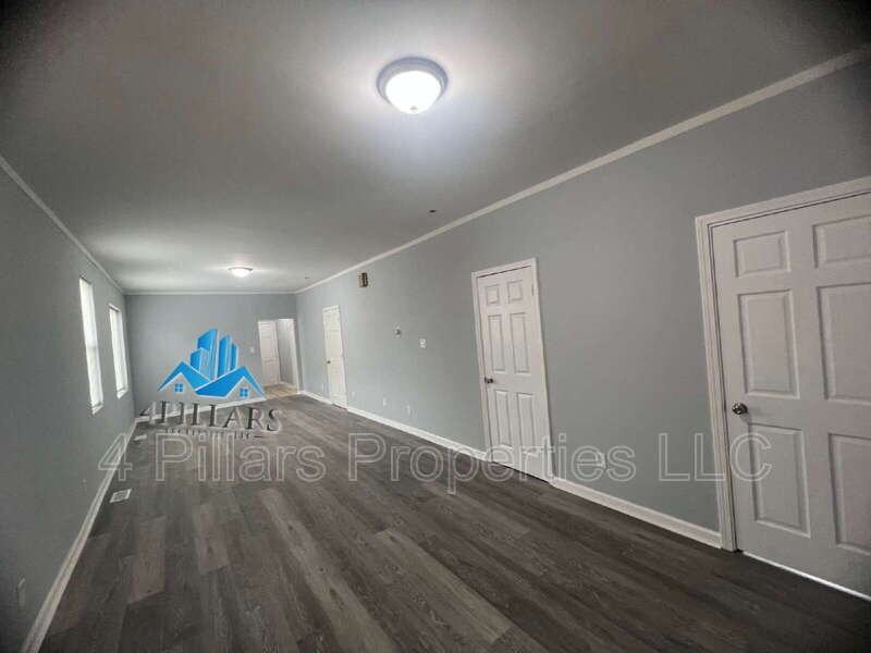 3904 Deodar St - Photo 5 of 18