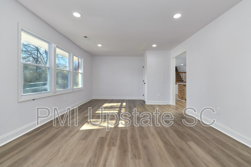 112 Peterson Rd - Photo 3 of 23