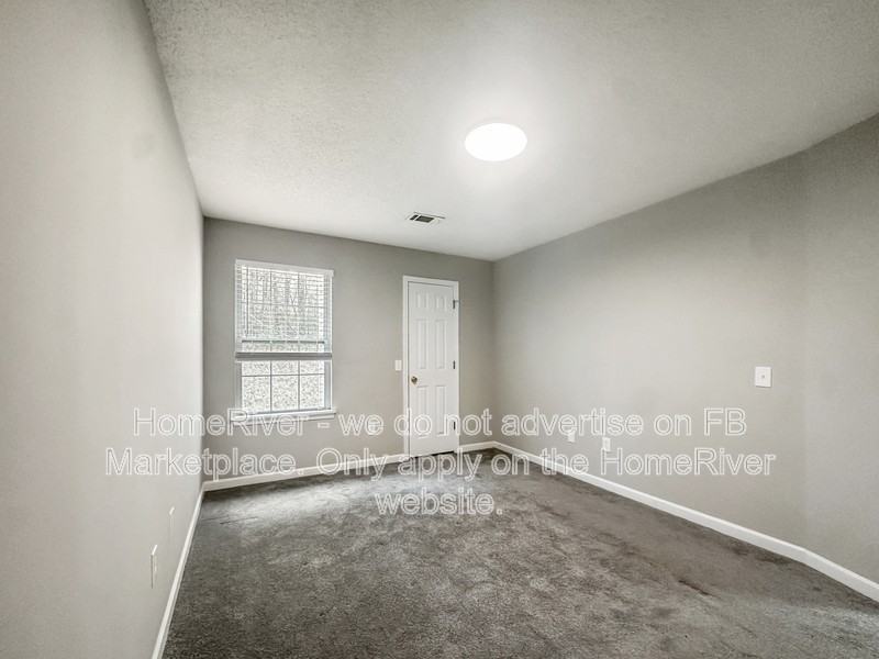 2380 Union Point Jct - Photo 6 of 22