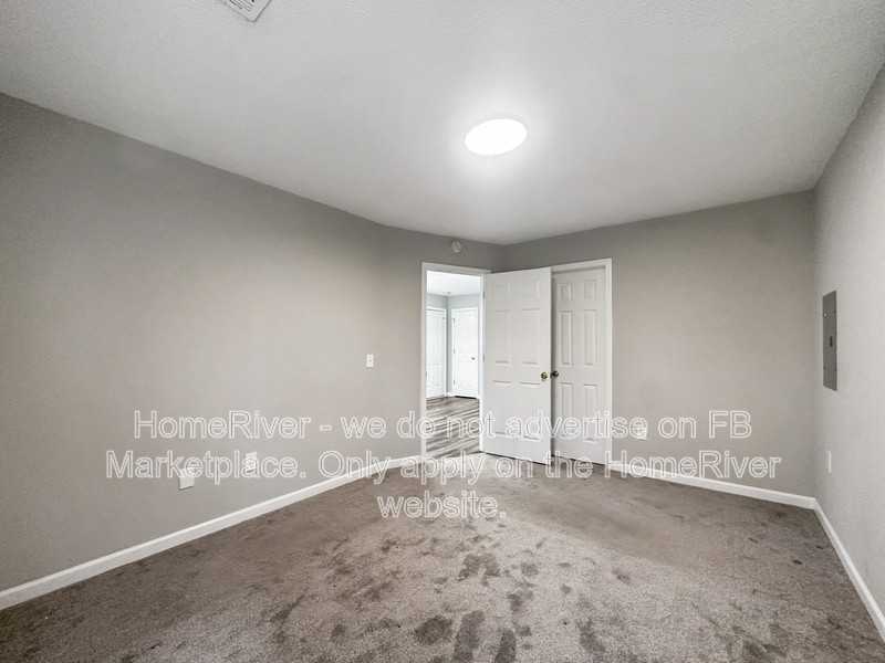 2380 Union Point Jct - Photo 7 of 22